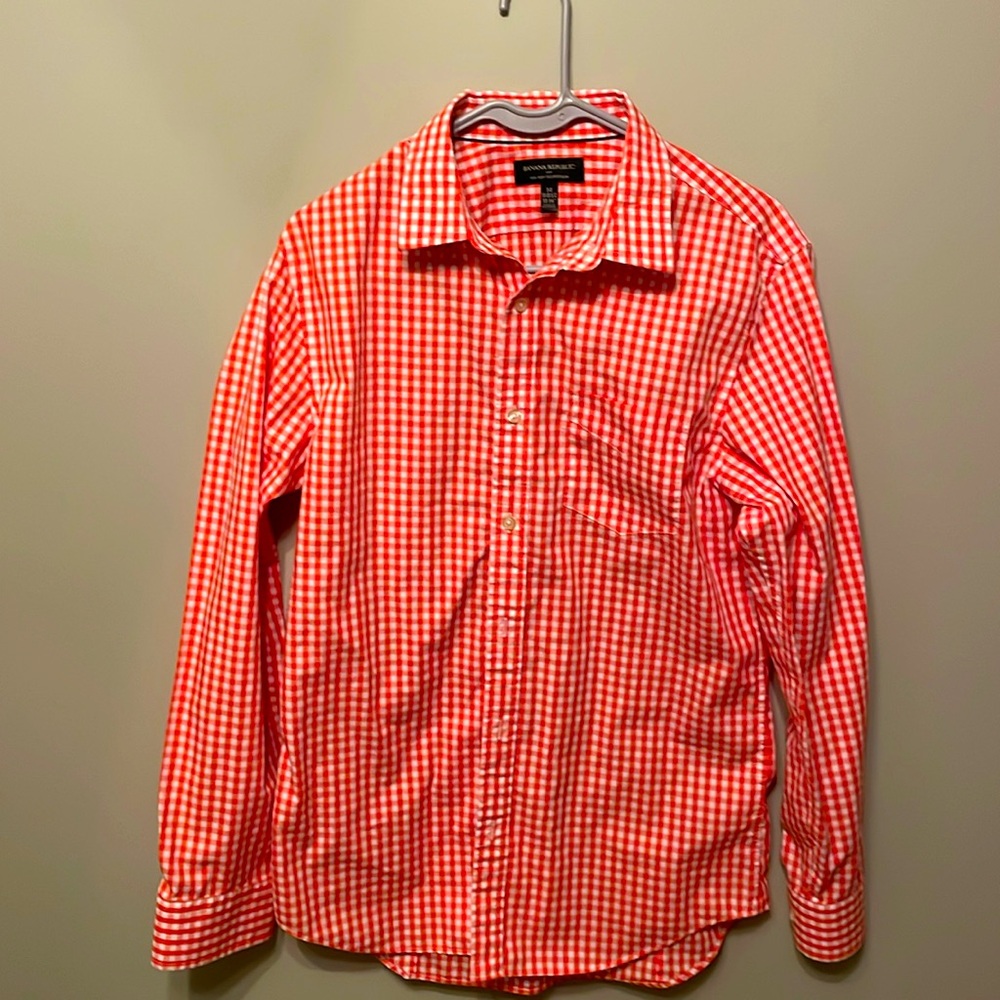 Banana Republic Non Iron Tailored Slim 15-15 1/2, 33-34” M